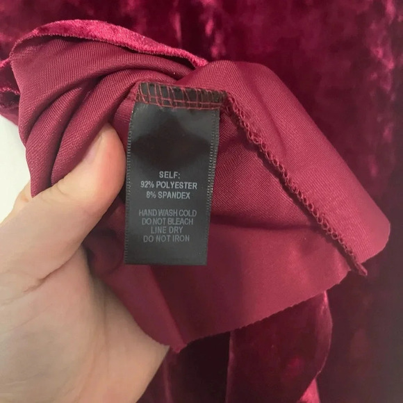 Lulus crushed velvet‎ burgundy dress size S - Picture 5 of 5